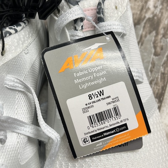 New ladies, wide, width, Avia sneakers - Picture 3 of 3